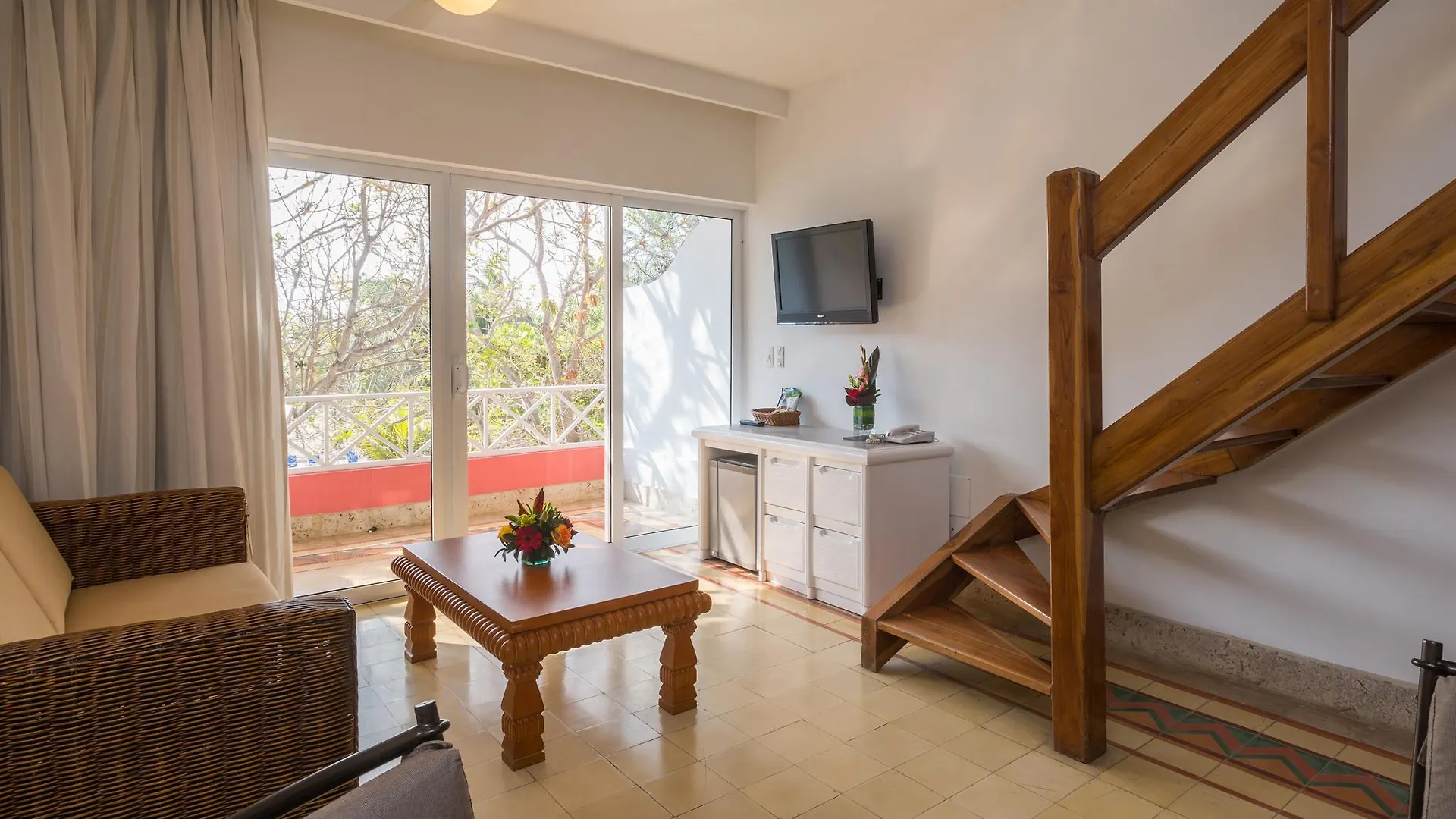 Hotel Las Americas Casa De Playa Картахена