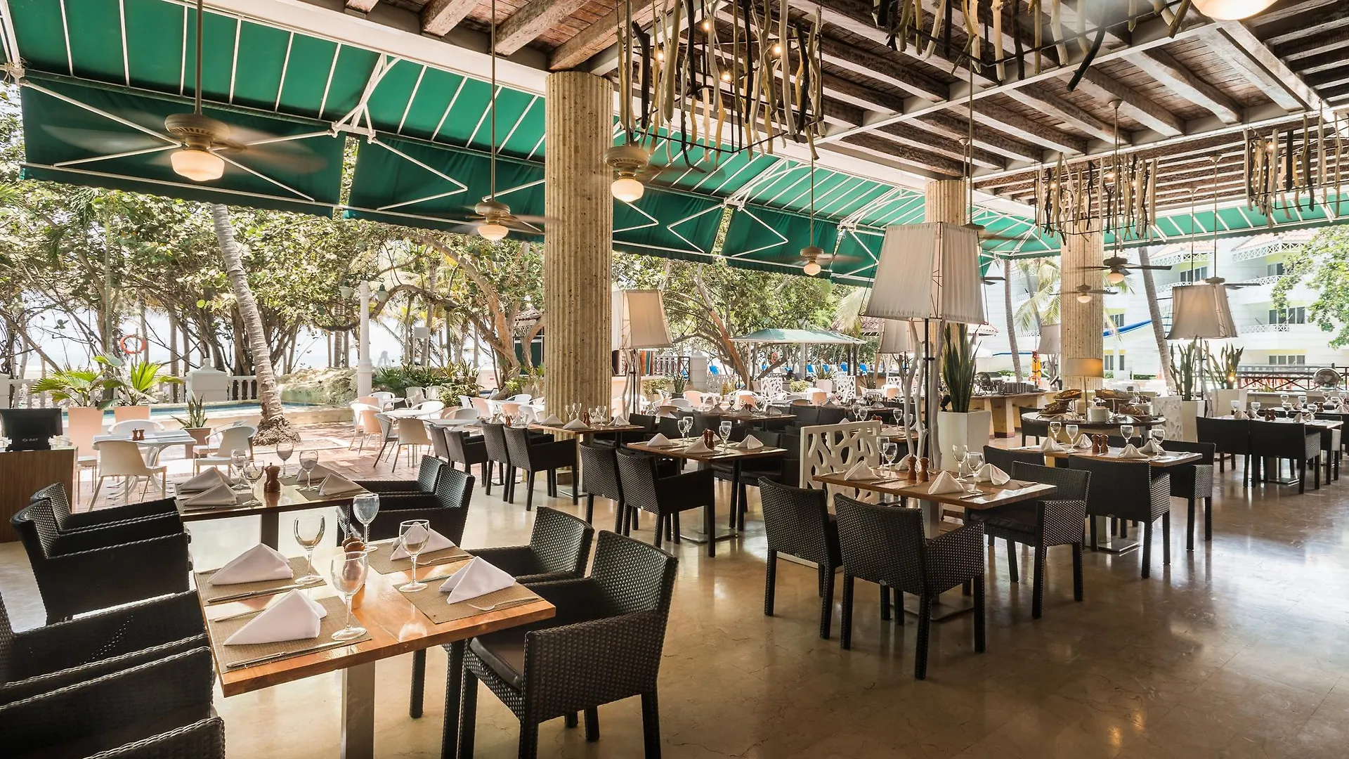Hotel Las Americas Casa De Playa Картахена 5*,  Колумбия