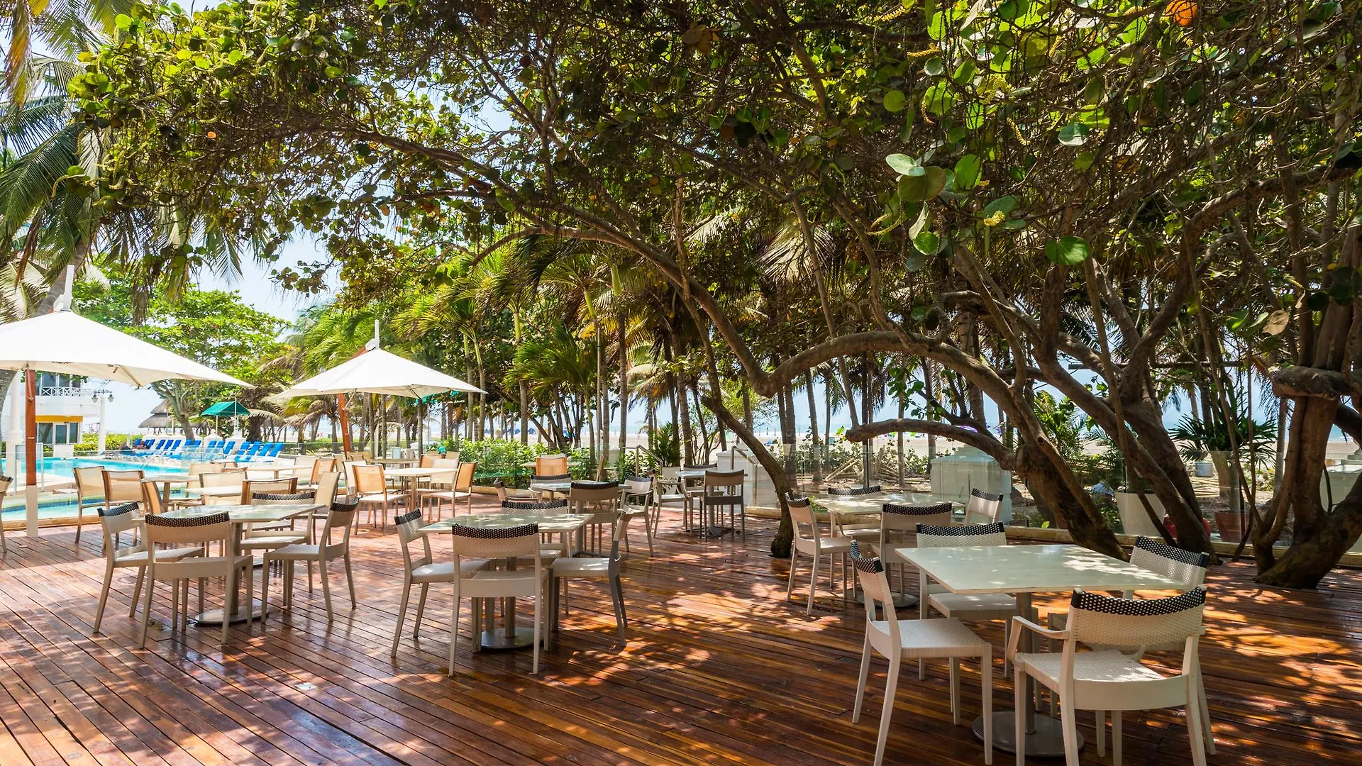 Hotel Las Americas Casa De Playa Картахена