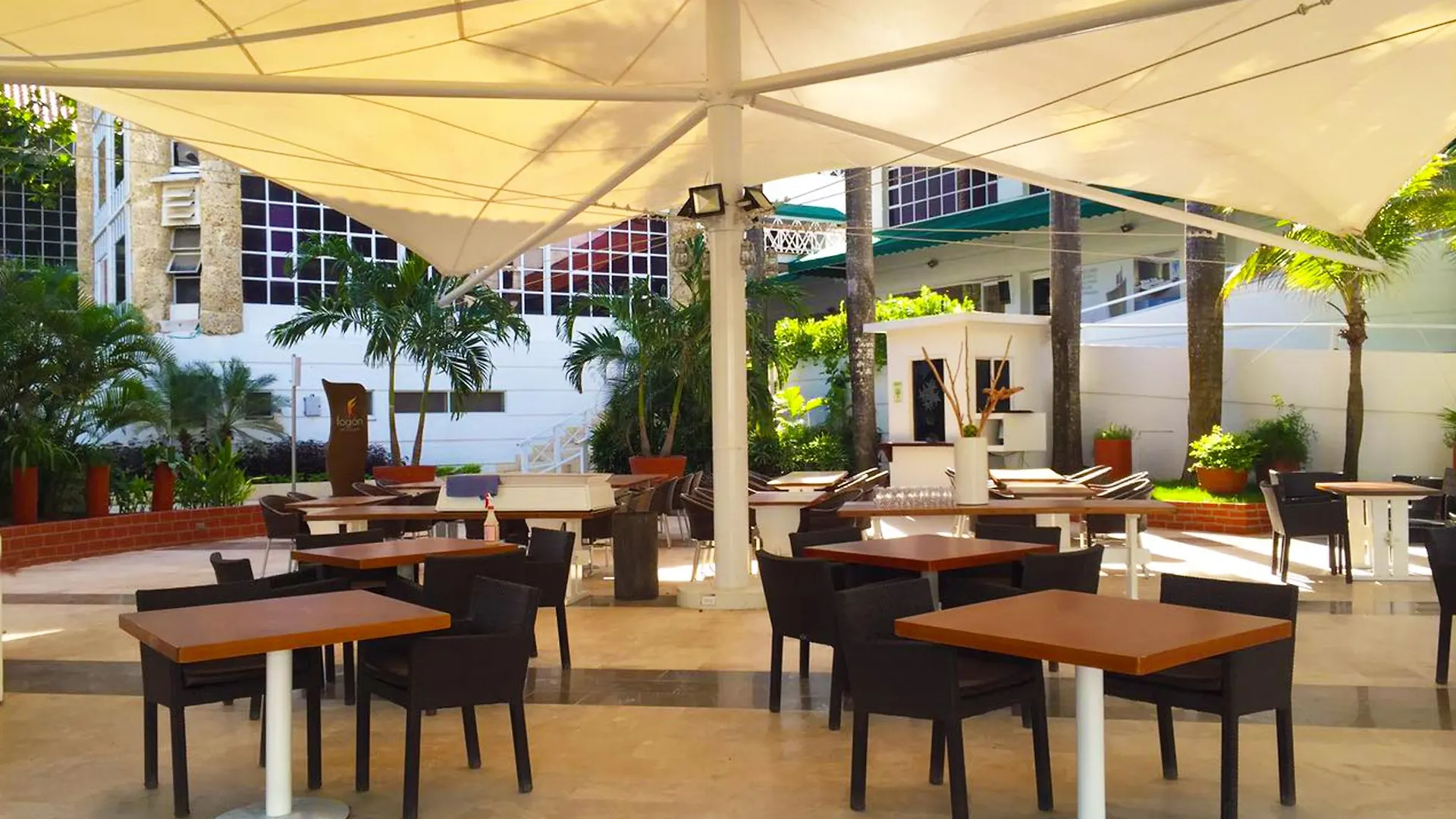 Hotel Las Americas Casa De Playa Cartagena